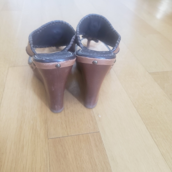 Jack Rogers Brown Letaher Wedge Heel Size 7 - Picture 4 of 5